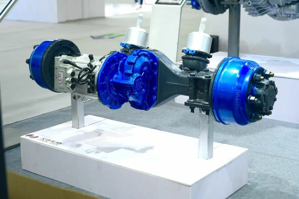 汉德车桥“亮剑”上海ATC,带你解锁汉德电驱动市占率三连冠背后的技术密码! - 第3张 - 提加商用车网 汉德车桥“亮剑”上海ATC,带你解锁汉德电驱动市占率三连冠背后的技术密码! - 第3张