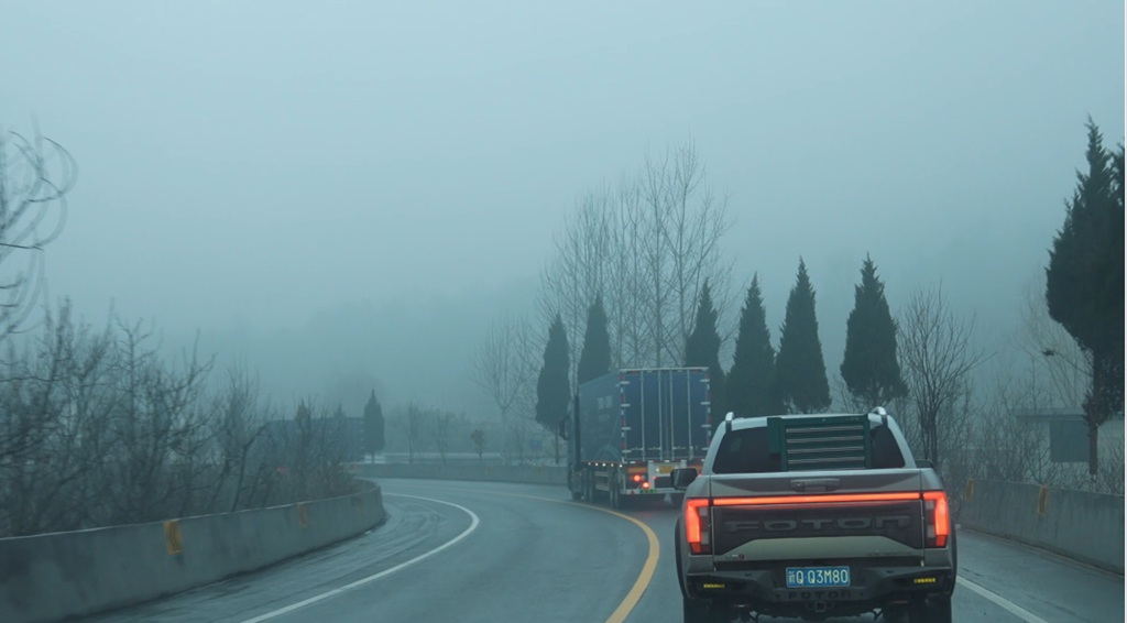 全程贴身守护，火星皮卡实力护航欧曼银河万里征途 - 第3张