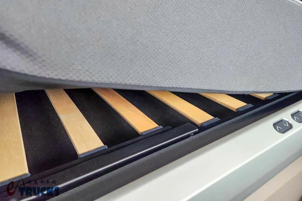 米勒循环柴油机加持,超舒适人性化驾驶室,2025款达夫XG来袭,实力几何? - 第21张 - 提加商用车网 米勒循环柴油机加持,超舒适人性化驾驶室,2025款达夫XG来袭,实力几何? - 第21张