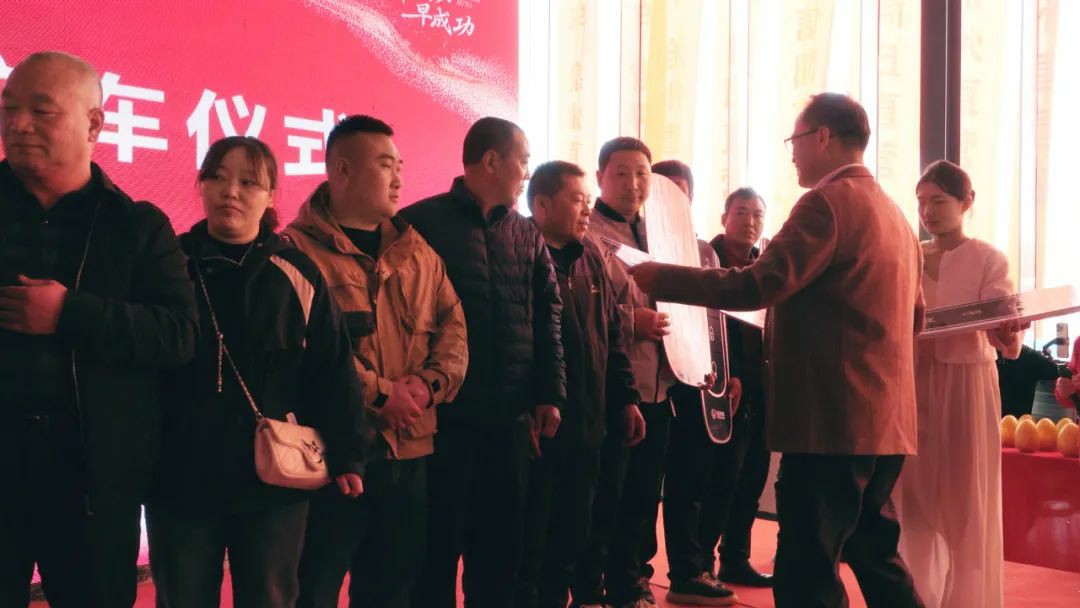 成功核弹级爆款斑马!订单破千创纪录 - 第2张 - 提加商用车网 成功核弹级爆款斑马!订单破千创纪录 - 第2张