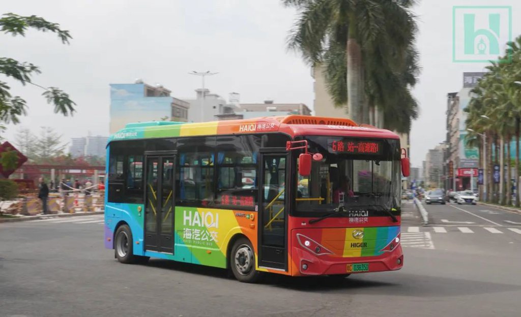 椰林下的风景线!苏州金龙助力三亚绿色出行升级 - 第4张 - 提加商用车网 椰林下的风景线!苏州金龙助力三亚绿色出行升级 - 第4张