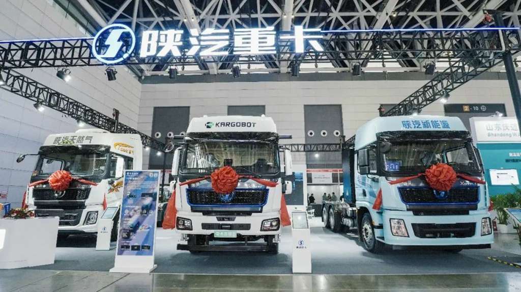 【智领未来 奋战开门红】百辆陕汽重卡成功交付京津大客户 - 第4张 - 提加商用车网 【智领未来 奋战开门红】百辆陕汽重卡成功交付京津大客户 - 第4张