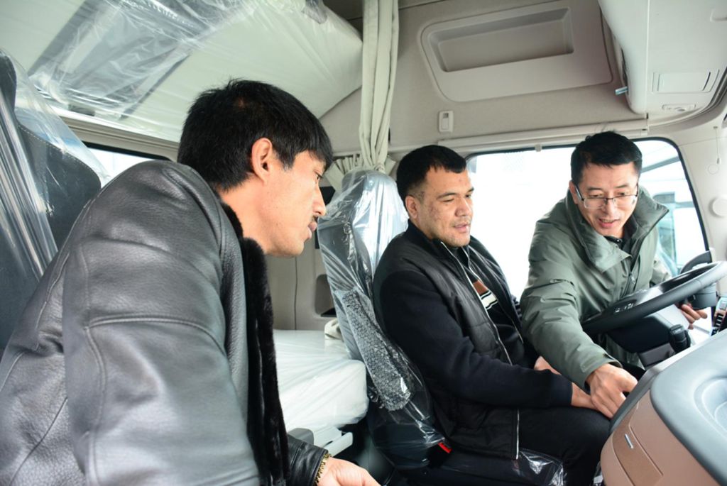 东风天龙GX高端重卡再交付,助力新疆和田棉纱专线智慧升级 - 第5张 - 提加商用车网 东风天龙GX高端重卡再交付,助力新疆和田棉纱专线智慧升级 - 第5张