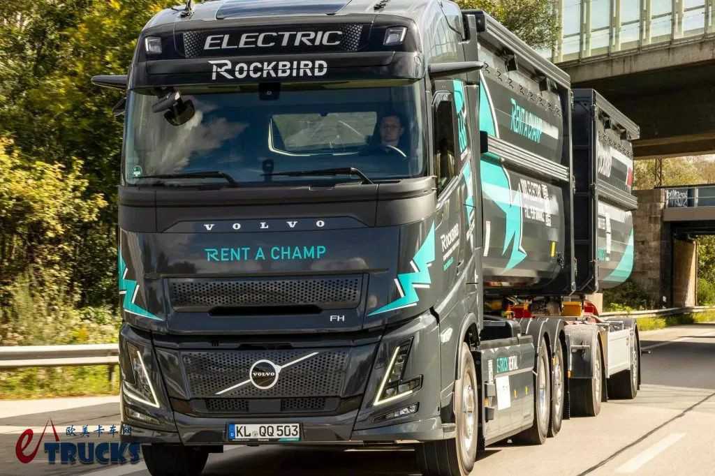 低风阻车身+零排放电驱动,最大马力666匹?沃尔沃FH Aero Electric纯电动拉臂钩自卸车实拍 - 第5张 - 提加商用车网 低风阻车身+零排放电驱动,最大马力666匹?沃尔沃FH Aero Electric纯电动拉臂钩自卸车实拍 - 第5张