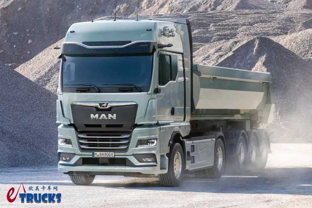 纯电、柴油重拖齐上阵,随车吊、自卸车看过瘾!德国曼恩BAUMA 2025展品抢先看 - 第5张 - 提加商用车网 纯电、柴油重拖齐上阵,随车吊、自卸车看过瘾!德国曼恩BAUMA 2025展品抢先看 - 第5张
