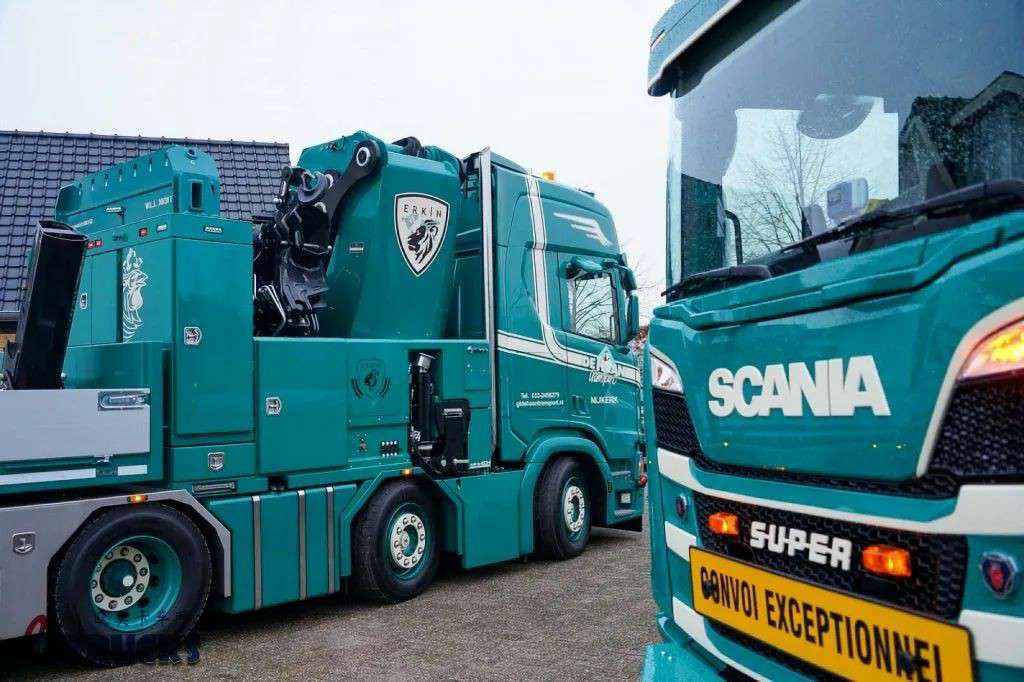 五轴10×4提升桥底盘,还能秒变牵引车,斯堪尼亚R540随车吊实拍 - 第6张 - 提加商用车网 五轴10×4提升桥底盘,还能秒变牵引车,斯堪尼亚R540随车吊实拍 - 第6张