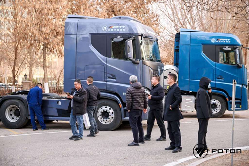 交车100台 签约300台！欧曼银河重卡发布闪耀丝路 新租赁模式推出多方共赢 - 第7张