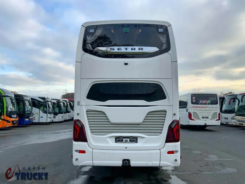 欧洲最豪华双层巴士之一，空间超大配置丰富，赛特拉S 531 DT双层豪华巴士实拍 - 第8张