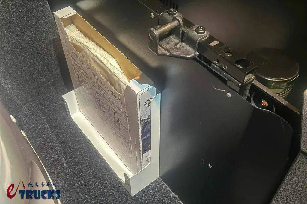 让火焰净化一切!焚烧马桶上车,三急问题福音?今天来聊聊卡车厕所那些事 - 第9张 - 提加商用车网 让火焰净化一切!焚烧马桶上车,三急问题福音?今天来聊聊卡车厕所那些事 - 第9张