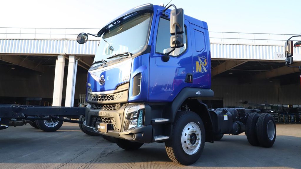 春季开工“三极”利器,乘龙M3自卸车以实力领跑矿山运输 - 第1张 - 提加商用车网 春季开工“三极”利器,乘龙M3自卸车以实力领跑矿山运输 - 第1张