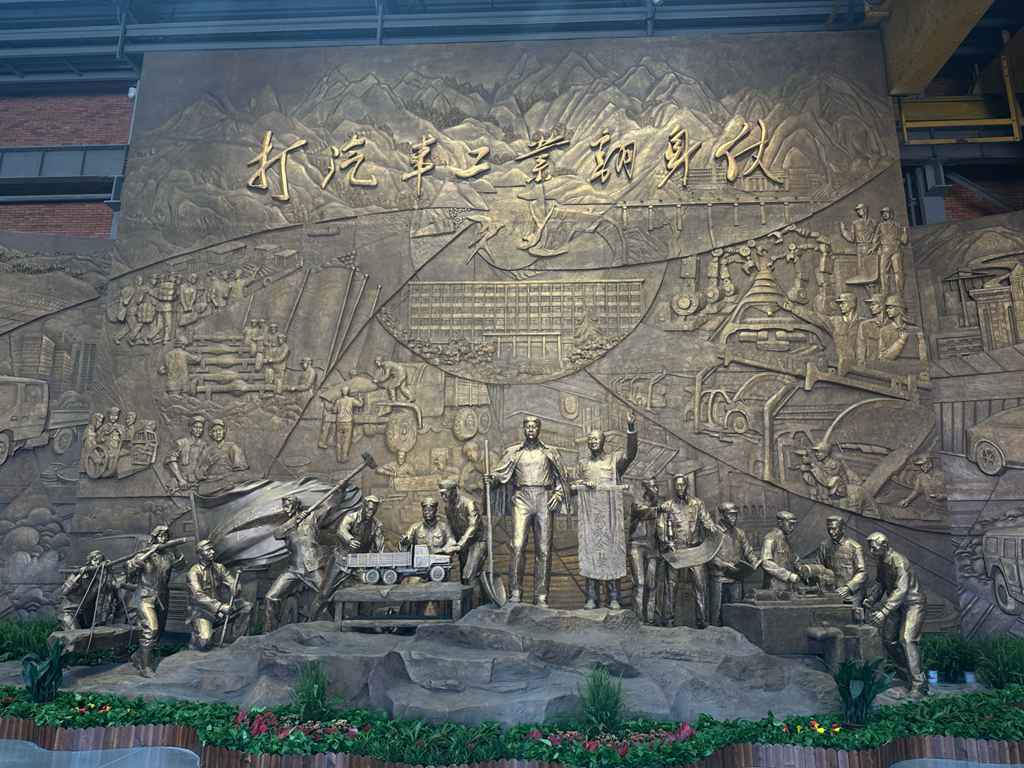 东风汽车博物馆VS中国商用车论坛,来十堰见证“历史与未来” - 第1张 - 提加商用车网 东风汽车博物馆VS中国商用车论坛,来十堰见证“历史与未来” - 第1张