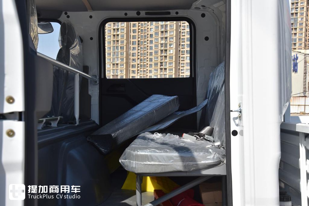 怎么满足如今货运市场的多元需求?庆铃五十铃KV100 双排货车凭实力回应 - 第10张 - 提加商用车网 怎么满足如今货运市场的多元需求?庆铃五十铃KV100 双排货车凭实力回应 - 第10张