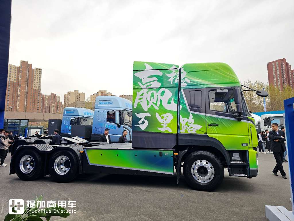 宇通推出800度电的牵引车,还能跑600公里!宇通远界T800实拍 - 第10张 - 提加商用车网 宇通推出800度电的牵引车,还能跑600公里!宇通远界T800实拍 - 第10张