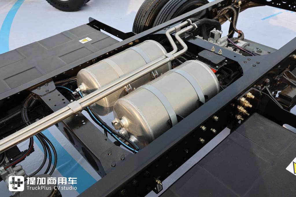 132度大电量,双档电驱桥电耗再降低,重汽悍将PRO新能源实拍 - 第19张 - 提加商用车网 132度大电量,双档电驱桥电耗再降低,重汽悍将PRO新能源实拍 - 第19张