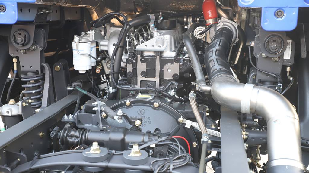 春季开工“三极”利器,乘龙M3自卸车以实力领跑矿山运输 - 第2张 - 提加商用车网 春季开工“三极”利器,乘龙M3自卸车以实力领跑矿山运输 - 第2张