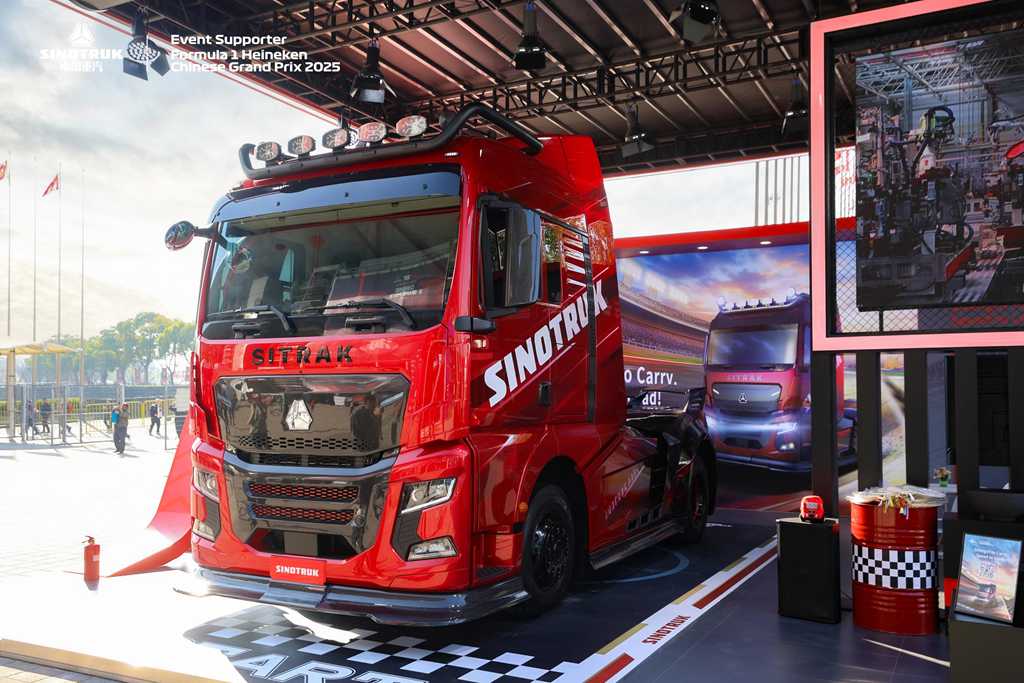 中国重汽F1赛事展区惊现“机械战甲”!这辆卡车什么来头? - 第2张 - 提加商用车网 中国重汽F1赛事展区惊现“机械战甲”!这辆卡车什么来头? - 第2张