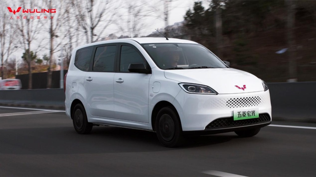 宏光增程,神车更神!五菱宏光增程版6.88万元起正式预售 - 第3张 - 提加商用车网 宏光增程,神车更神!五菱宏光增程版6.88万元起正式预售 - 第3张