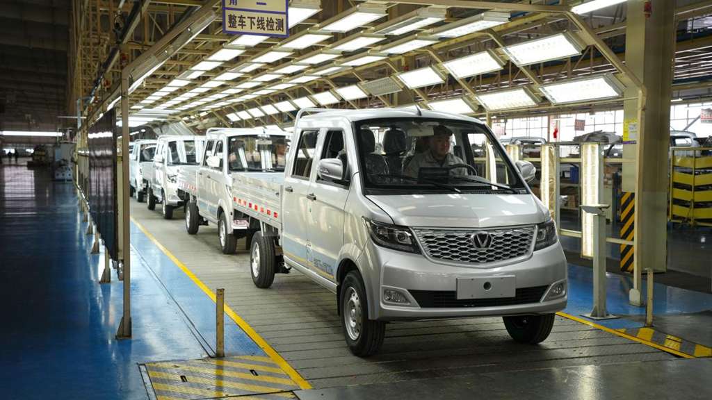 成功汽车斑马25款重磅下线,推出终身质保+免费保养,以匠心品质护航用户创富之路! - 第3张 - 提加商用车网 成功汽车斑马25款重磅下线,推出终身质保+免费保养,以匠心品质护航用户创富之路! - 第3张