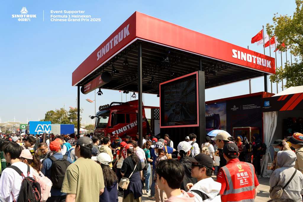 中国重汽F1赛事展区惊现“机械战甲”!这辆卡车什么来头? - 第4张 - 提加商用车网 中国重汽F1赛事展区惊现“机械战甲”!这辆卡车什么来头? - 第4张