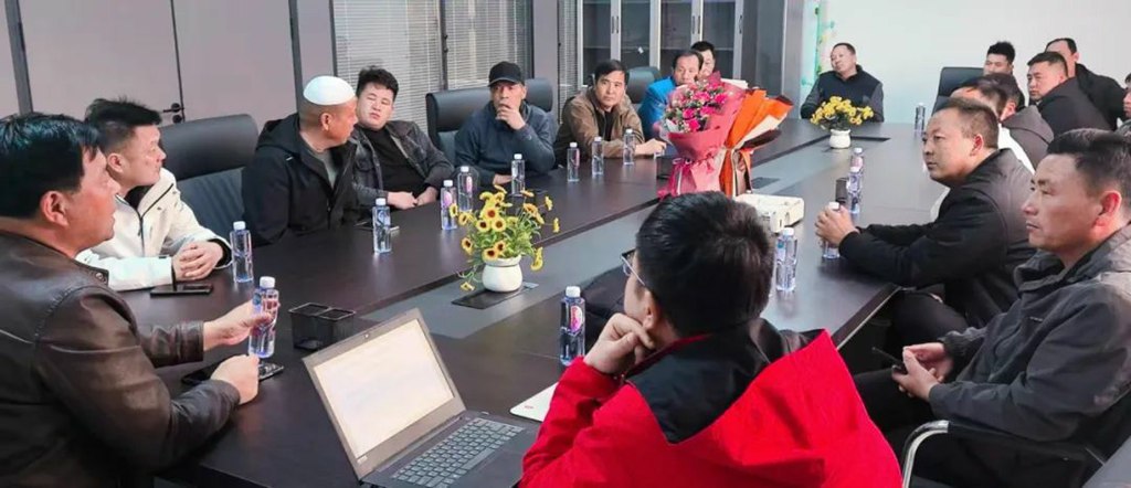 东风新疆燃气 X7 牵引车重磅登陆宁夏，为区域物流绿色升级注入强劲动力！ - 第2张