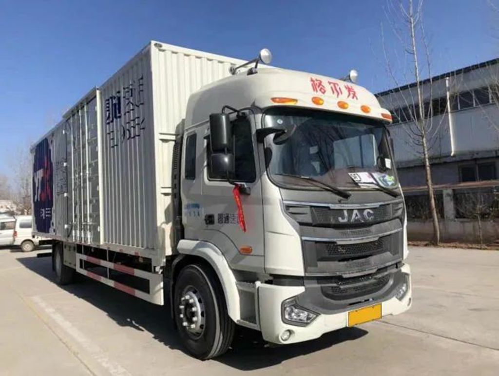 卫老板：真正的热爱就是“一日格尔发，终生格尔发” - 第3张