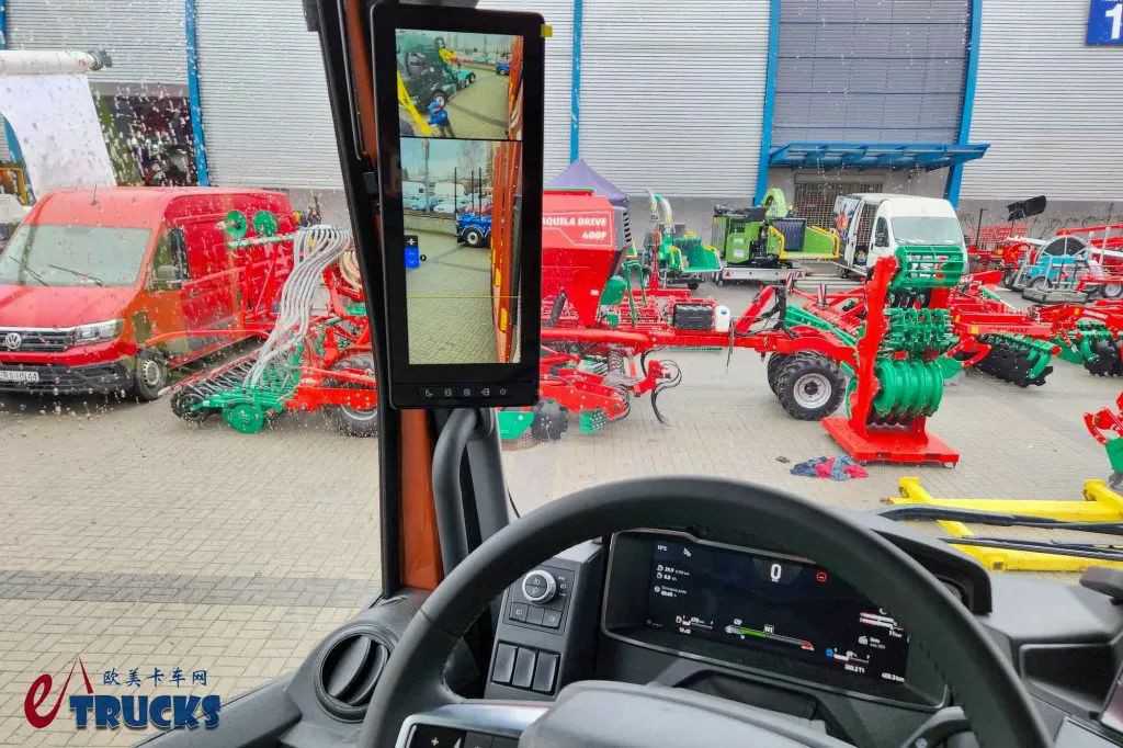 C系Smart Racer车型首亮相,削片机、运输车齐登场?带您看雷诺林业卡车全阵容 - 第11张 - 提加商用车网 C系Smart Racer车型首亮相,削片机、运输车齐登场?带您看雷诺林业卡车全阵容 - 第11张