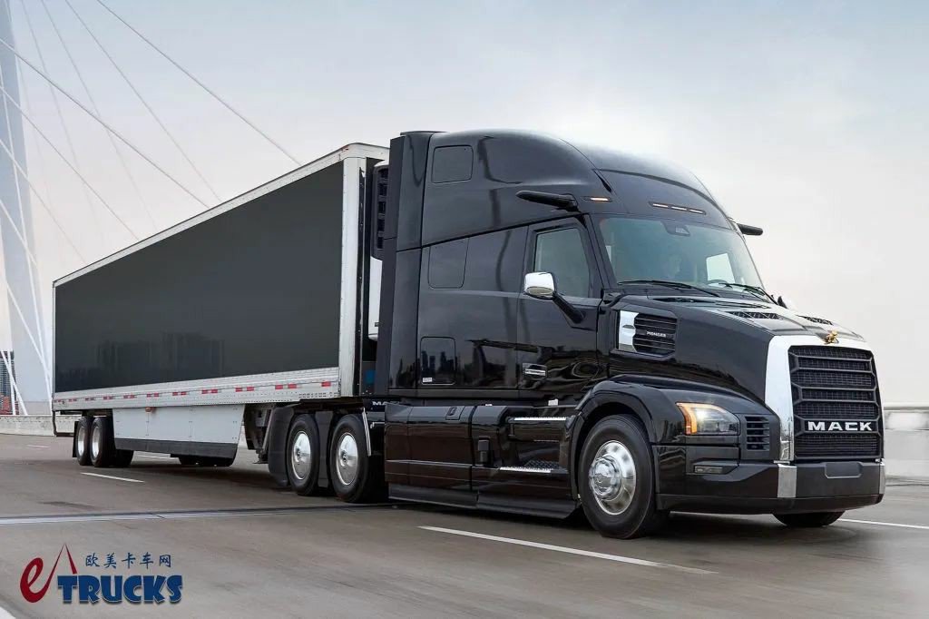 马克发布全新Pioneer系列长头卡车,带你看看如今美国的旗舰重卡,到底配置如何? - 第13张 - 提加商用车网 马克发布全新Pioneer系列长头卡车,带你看看如今美国的旗舰重卡,到底配置如何? - 第13张