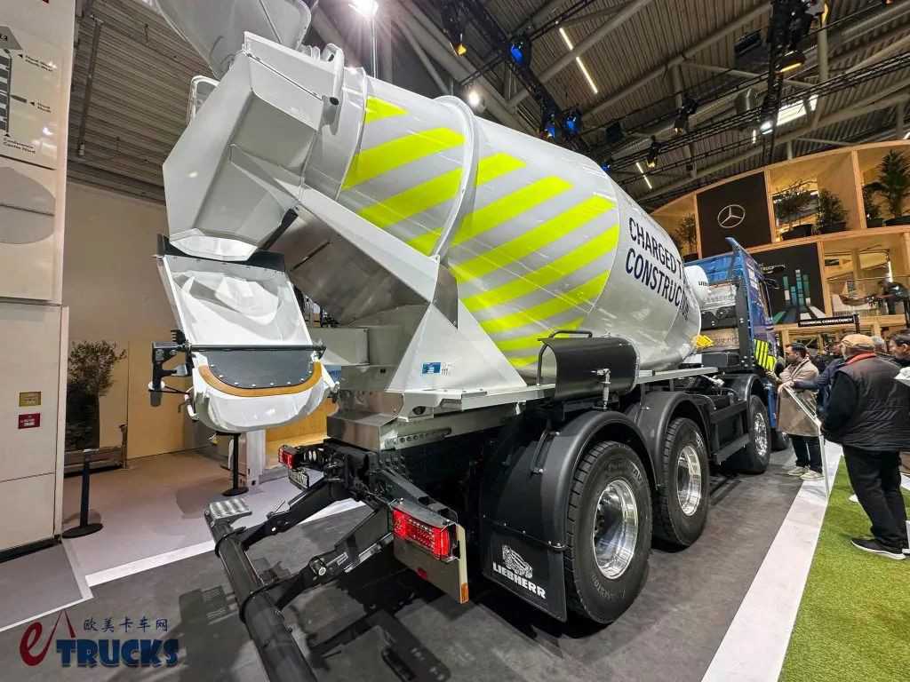 主打高可靠性，奔驰eArocs 400纯电动工程车来袭，实拍带你看看实力几何 - 第15张