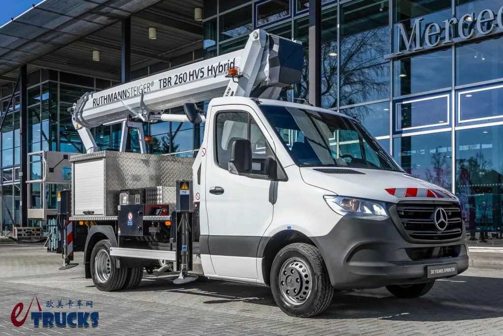 变身售卖车、工具车、化妆车、移动健身车?奔驰Sprinter凌特诞生30年,带您看它的特色衍生车型 - 第16张 - 提加商用车网 变身售卖车、工具车、化妆车、移动健身车?奔驰Sprinter凌特诞生30年,带您看它的特色衍生车型 - 第16张