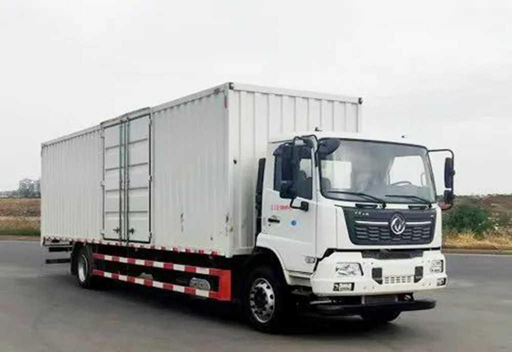 天锦73方大容积,定义高效新标杆 - 第1张 - 提加商用车网 天锦73方大容积,定义高效新标杆 - 第1张