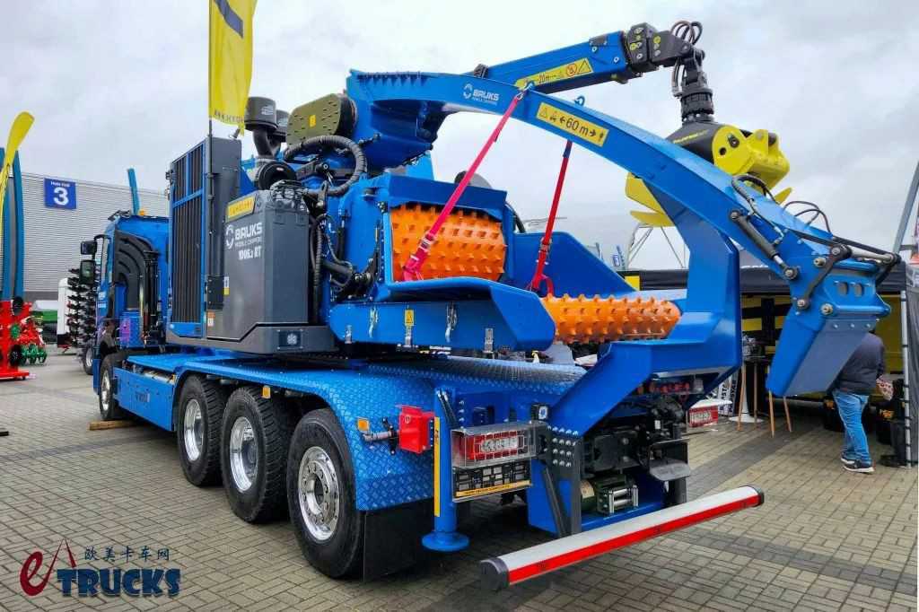 C系Smart Racer车型首亮相,削片机、运输车齐登场?带您看雷诺林业卡车全阵容 - 第18张 - 提加商用车网 C系Smart Racer车型首亮相,削片机、运输车齐登场?带您看雷诺林业卡车全阵容 - 第18张