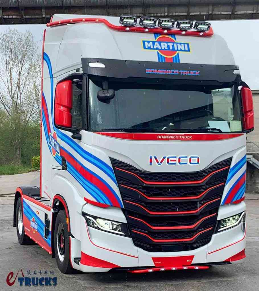 身披MARTINI经典涂装,全球限量十台,依维柯S-Way特别版牵引车实拍 - 第18张 - 提加商用车网 身披MARTINI经典涂装,全球限量十台,依维柯S-Way特别版牵引车实拍 - 第18张