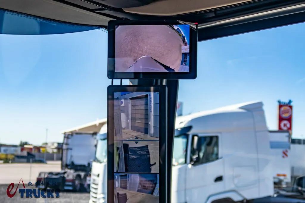 全球限量75台!配置拉满的荷兰顶级卡车战力,达夫XG+ 75周年纪念版牵引车实拍 - 第18张 - 提加商用车网 全球限量75台!配置拉满的荷兰顶级卡车战力,达夫XG+ 75周年纪念版牵引车实拍 - 第18张