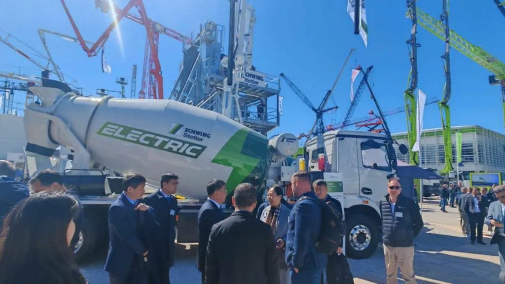 绿色“砼”行!徐工新能源搅拌车亮相德国宝马展Bauma 2025 - 第3张 - 提加商用车网 绿色“砼”行!徐工新能源搅拌车亮相德国宝马展Bauma 2025 - 第3张
