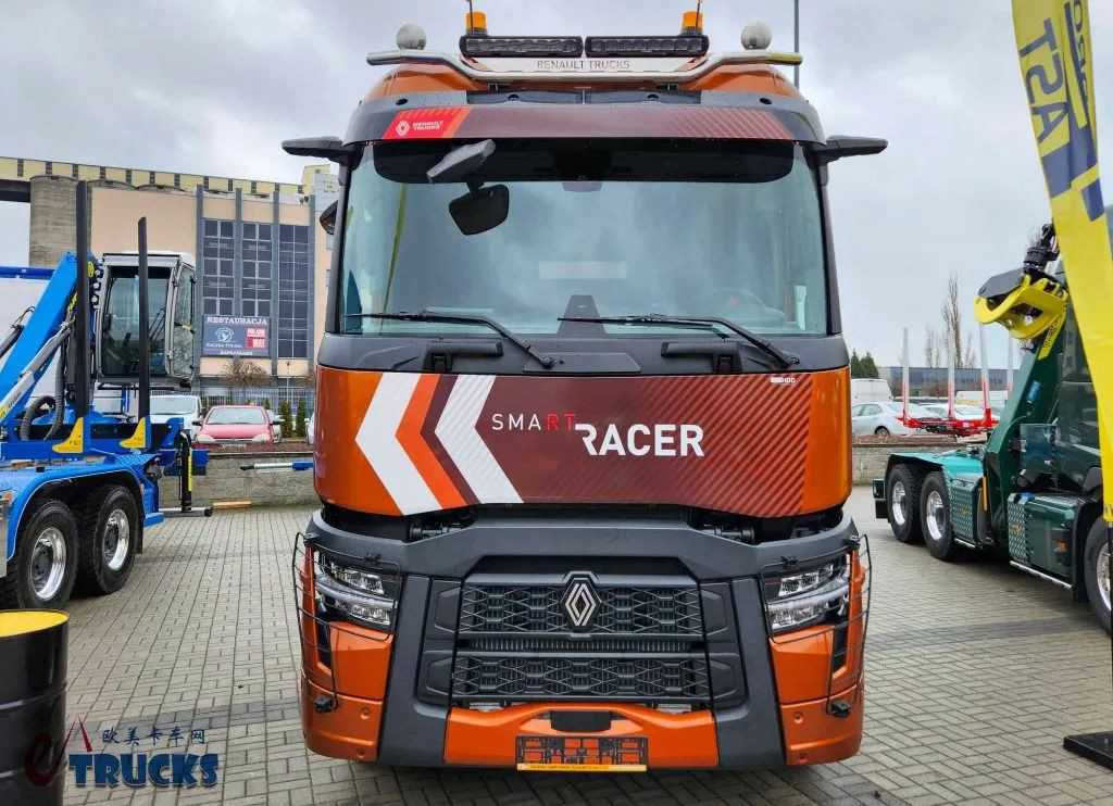 C系Smart Racer车型首亮相,削片机、运输车齐登场?带您看雷诺林业卡车全阵容 - 第3张 - 提加商用车网 C系Smart Racer车型首亮相,削片机、运输车齐登场?带您看雷诺林业卡车全阵容 - 第3张