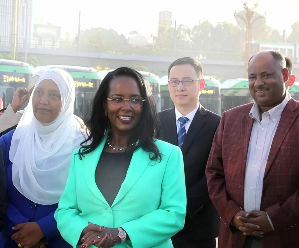 中埃携手开启绿色交通新篇章:金旅客车百辆纯电公交交付埃塞俄比亚 - 第3张 - 提加商用车网 中埃携手开启绿色交通新篇章:金旅客车百辆纯电公交交付埃塞俄比亚 - 第3张