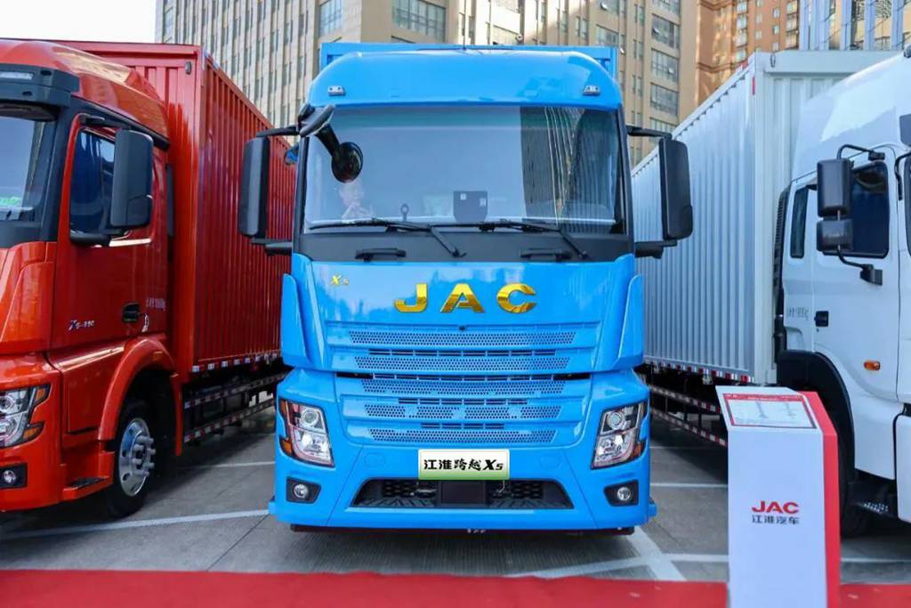 续航400公里!双枪2C快充+电驱桥加持,江淮跨越X5来袭 - 第4张 - 提加商用车网 续航400公里!双枪2C快充+电驱桥加持,江淮跨越X5来袭 - 第4张