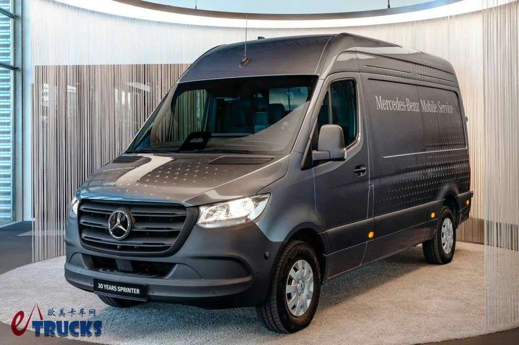 变身售卖车、工具车、化妆车、移动健身车?奔驰Sprinter凌特诞生30年,带您看它的特色衍生车型 - 第4张 - 提加商用车网 变身售卖车、工具车、化妆车、移动健身车?奔驰Sprinter凌特诞生30年,带您看它的特色衍生车型 - 第4张
