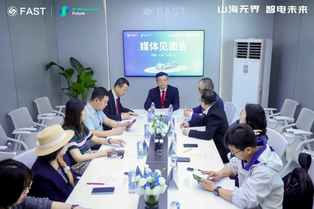 法士特蓝驰800V系统解决方案全球重磅首发 - 第5张