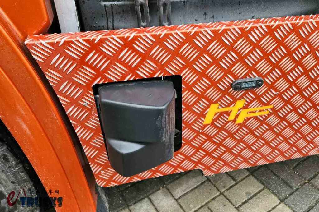 C系Smart Racer车型首亮相,削片机、运输车齐登场?带您看雷诺林业卡车全阵容 - 第9张 - 提加商用车网 C系Smart Racer车型首亮相,削片机、运输车齐登场?带您看雷诺林业卡车全阵容 - 第9张