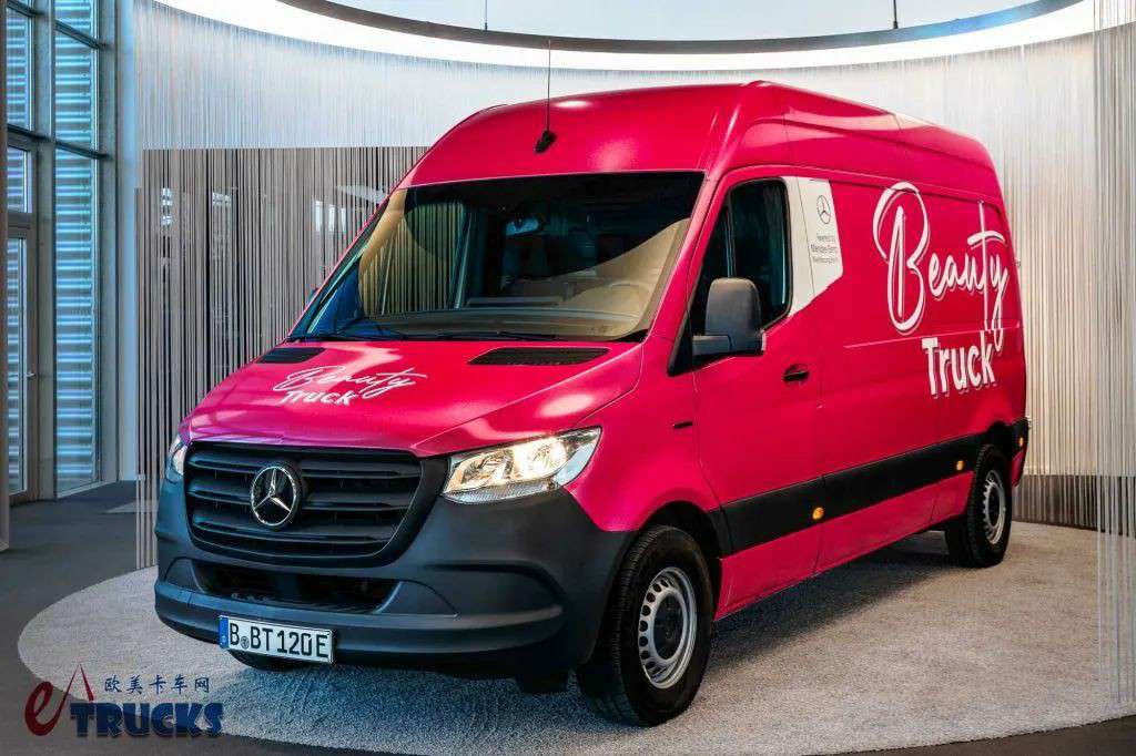 变身售卖车、工具车、化妆车、移动健身车?奔驰Sprinter凌特诞生30年,带您看它的特色衍生车型 - 第9张 - 提加商用车网 变身售卖车、工具车、化妆车、移动健身车?奔驰Sprinter凌特诞生30年,带您看它的特色衍生车型 - 第9张