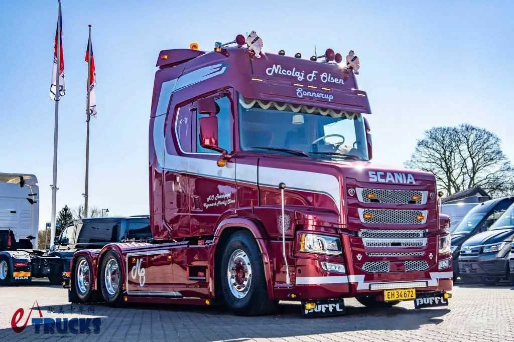 660匹V8发动机,平头爆改长头致敬3系经典!斯堪尼亚T660改装长头卡车实拍 - 第10张 - 提加商用车网 660匹V8发动机,平头爆改长头致敬3系经典!斯堪尼亚T660改装长头卡车实拍 - 第10张