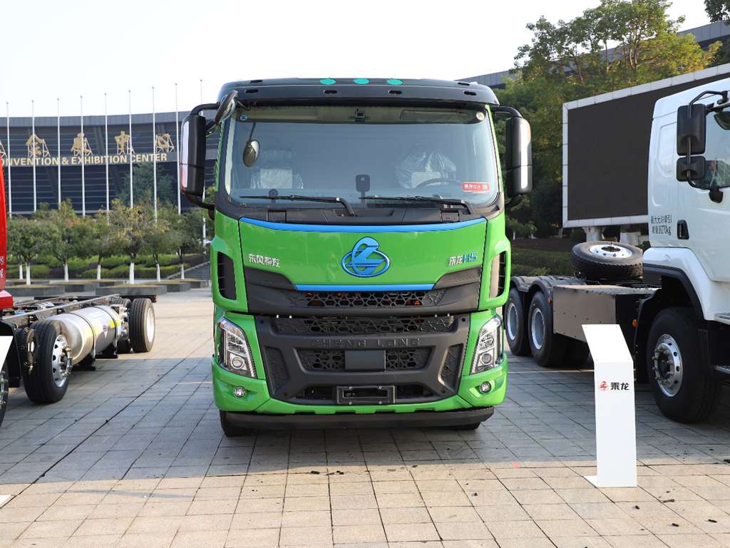 646度大电量高效动力链加持,乘龙H5纯电重卡再升级 - 第1张 - 提加商用车网 646度大电量高效动力链加持,乘龙H5纯电重卡再升级 - 第1张