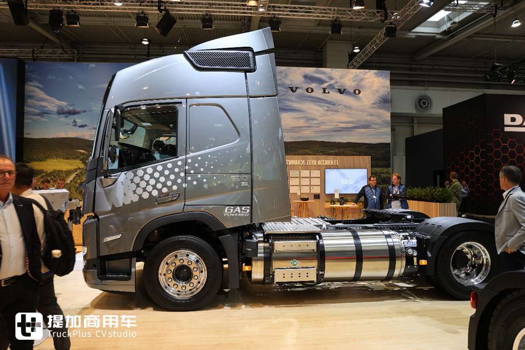 沃尔沃也有”奶瓶“车,实拍带你看看,它和国产奶瓶车到底有何不同 - 第19张 - 提加商用车网 沃尔沃也有”奶瓶“车,实拍带你看看,它和国产奶瓶车到底有何不同 - 第19张