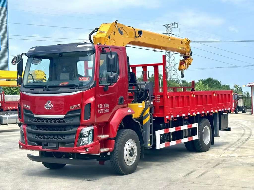 国四置换最高补8.5万 乘龙M3随车吊助您“遇”吊动财富新机 - 第2张 - 提加商用车网 国四置换最高补8.5万 乘龙M3随车吊助您“遇”吊动财富新机 - 第2张