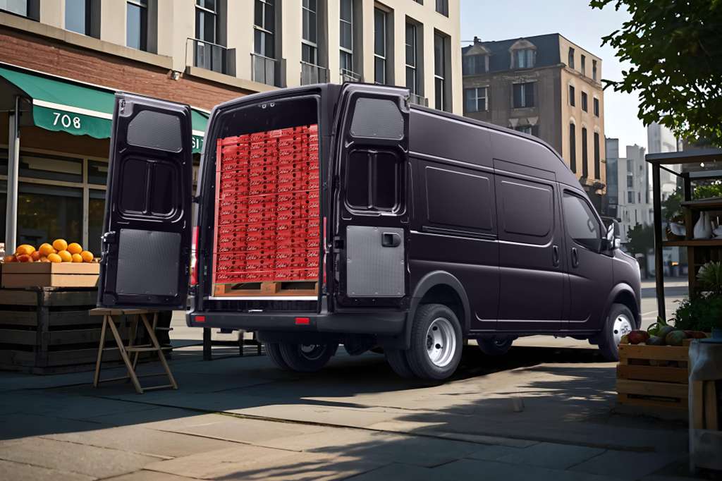 既能拉货又能露营！御风V9+是最值得入手的多用物流车 - 第2张