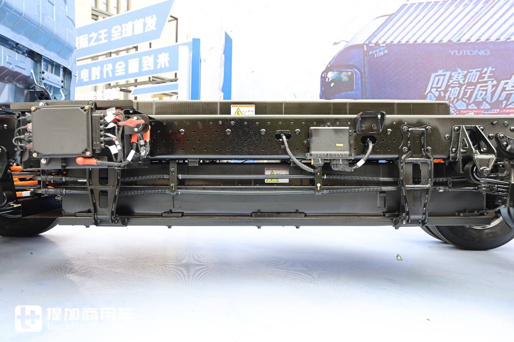 176度大电量,600公里长续航,油电同续航的宇通T5电动轻卡有多强? - 第3张 - 提加商用车网 176度大电量,600公里长续航,油电同续航的宇通T5电动轻卡有多强? - 第3张
