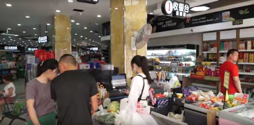 10万级商用车选啥?超市老板娘亲测欧胜的“钞能力” - 第3张 - 提加商用车网 10万级商用车选啥?超市老板娘亲测欧胜的“钞能力” - 第3张