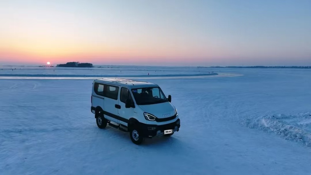 依维柯欧霸·山海：冰雪战场上的“硬核战士” - 第3张