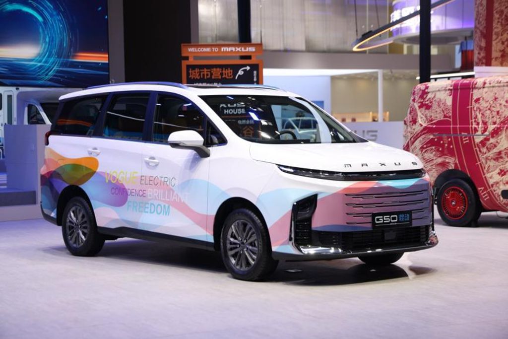 “全球唯一10万级混动MPV”上汽大通 G50混动登陆上海车展,开启“潮人一家奇妙日” - 第3张 - 提加商用车网 “全球唯一10万级混动MPV”上汽大通 G50混动登陆上海车展,开启“潮人一家奇妙日” - 第3张
